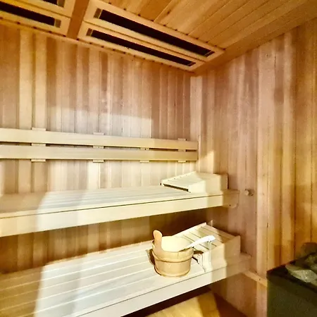 Villa La Vista - Family Friendly Private Pool, Bbq, Sauna *
