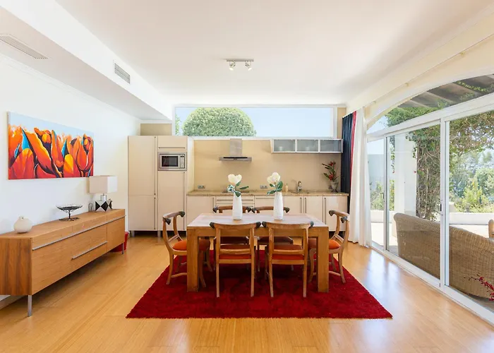 Villa La Vista - Family Friendly Private Pool, Bbq, Sauna *