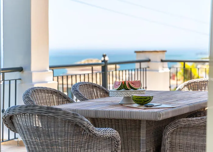 La Vista - Family Friendly Private Pool, Bbq, Sauna Benalmádena
