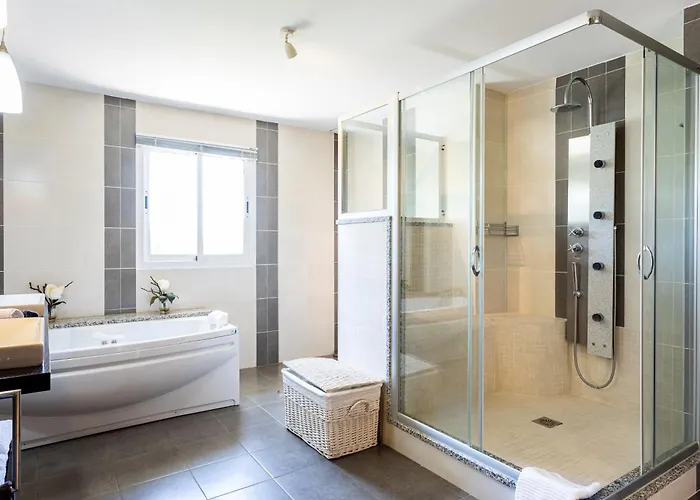 Villa La Vista - Family Friendly Private Pool, Bbq, Sauna Benalmádena