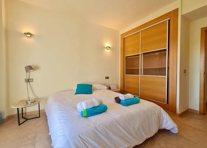 La Vista - Family Friendly Private Pool, Bbq, Sauna Villa