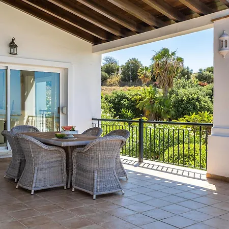 别墅 La Vista - Family Friendly Private Pool, Bbq, Sauna *